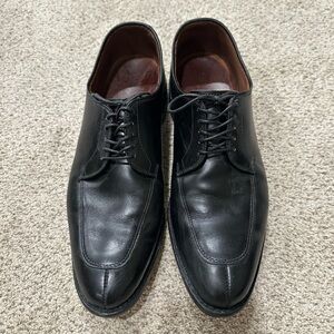 Allen Edmonds Black Oxfords Classic Leather Design